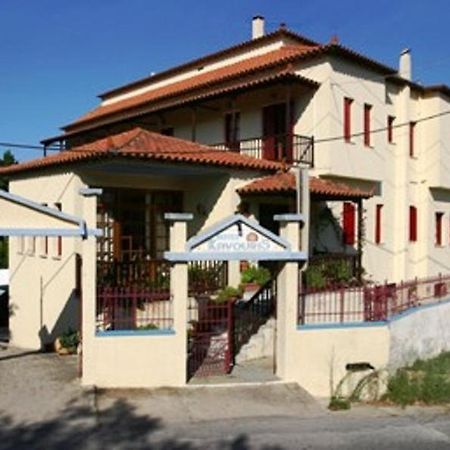Hotel Kavouris Skopelos Exteriér fotografie