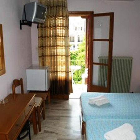 Hotel Kavouris Skopelos Exteriér fotografie